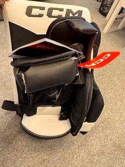 LAPAČKA A VYRÁŽEČKA CCM AXIS F9 - 6