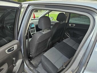 Peugeot 307 - 6