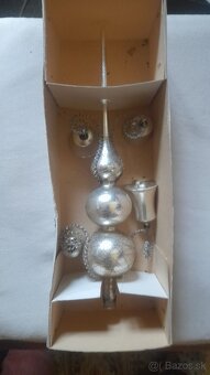 Špička na vianočný stromček 50eur, ozdoby 40eur - 6