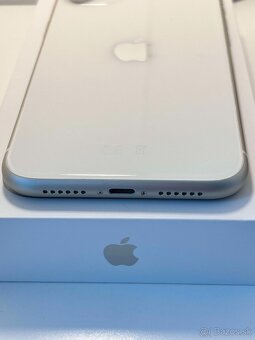 iPhone 11 64GB biely - 6