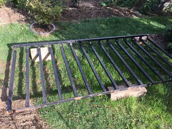 Predám oceľovú zábranu - 6