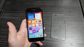 Apple iPhone SE 2020 - nová batéria - 6