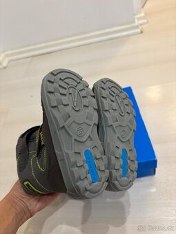 Snehule Richter, nove - 6