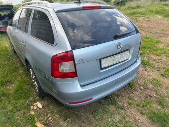 Škoda Octavia 1.6 TDI DSG - 6
