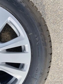 Predám elektrony a zimné gumy 225/55R16 na Audi A6 16-tky - 6