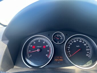 Opel Astra - 6