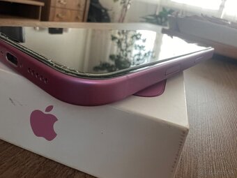 iPhone 16 Pink 128GB Krabica Záruka - 6