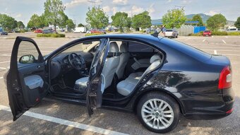 škoda octavia 2 facelift Laurin & Klement 1.8 TSI DSG 2011r - 6
