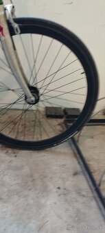 Predám cestný bicykel z galuskovymi ráfikmy - 6