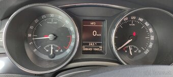 Škoda Superb 1.6TDI diesel, 77kW, MT/5, rok:10/2011. - 6