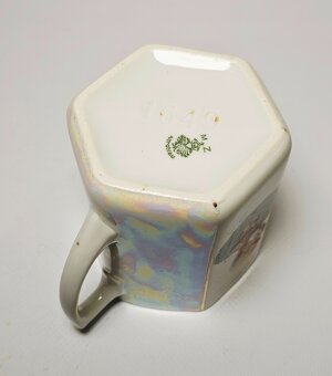 porcelánová šálka Franc Josef - 6