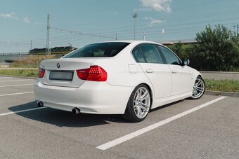 BMW E90 335i LCI Manual RWD - 6