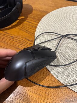 Logitech G502 Hero - 6