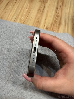 iPhone 16 pro natural titanium - 6