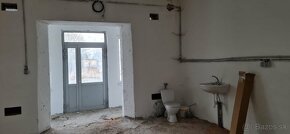 Prenajmem pneuservis, rychloservis 150m2 - Martin Bystrička - 6