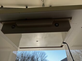 Manikérsky stôl - 6