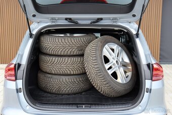 Kia Ceed SW 1.6 CRDi MHEV Gold+ A/T - 6