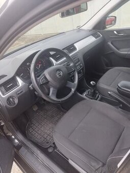 Skoda Rapid 1.2 tsi,cierna metaliza - 6