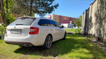 Predám škoda Octavia combi RS TDI DSG - 6