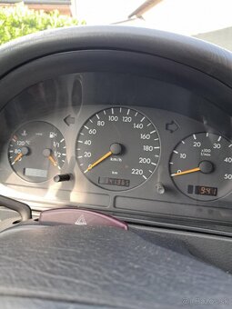 Mercedes ML270 CDI Manual 6st - 6