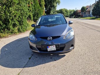 Mazda 2 1.3i - 6