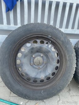 Predám zimné gumy 205/55 R16 - 6