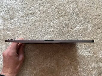 iPad Pro 11, Cellular 4G, 1TB SSD, 6GB RAM, iOS 26 (2018) - 6
