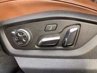 AUDI Q7 3.0 TDi matrix servis AUDI - 6