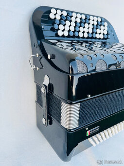 Predám nový akordeón Beltunica- chromaticky B Griff -72 BASO - 6