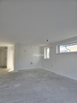 Pinky Real - Novostavba v Slovenskej Novej Vsi - 6