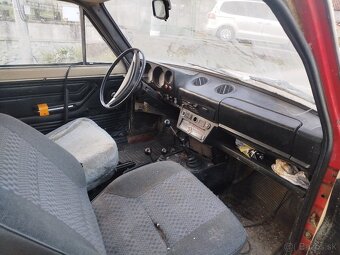 Lada Niva 1.6 - 6