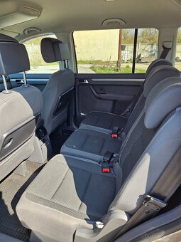 Volkswagen Touran 1,6 TDI - 6