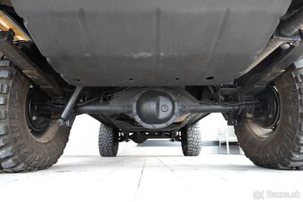 JEEP CHEROKEE XJ - 6