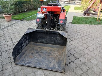 Vyklopna bedňa za traktor - 6
