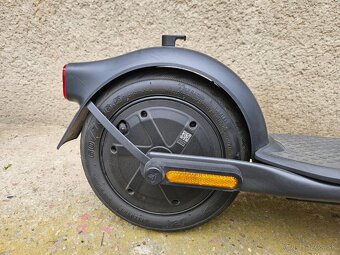 Segway Ninebot Kickscooter F2 - 6