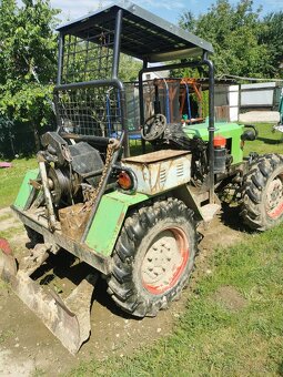 Traktor v3s 4x4 - 6