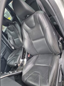 Volvo XC60 R-DESIGN 2,0 D3 120kw - Náhradní díly - 6
