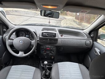 Fiat Punto Benzín 1.2 - 6