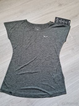 Salewa tričko dnes 47€ - 6