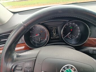 Škoda Superb - 6