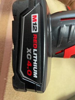 Milwaukee 12 V -NOVE s priklepom - 6