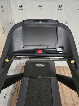 Bežecký pás Technogym Run Now 1000 - 6