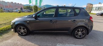 Kia Ceed 1.4 16V DOHC 77kw 2011 - 6