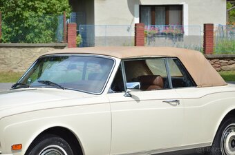 Rolls-Royce Corniche - 6