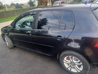 Volkswagen Golf 5 - 6