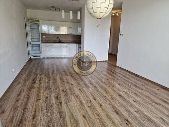 Slnečný 2-izb. byt s balkónom na predaj | POD KRASNOU HORKOU - 6