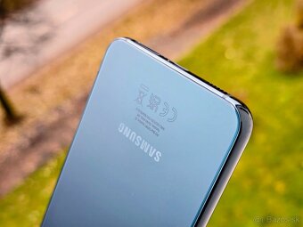 Samsung Galaxy S22 128GB Green, zachovalý stav, nabíjačka - 6