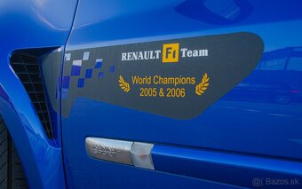 Renault Clio RS 2.0i 16V - 6