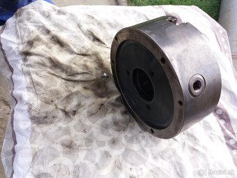 Predám univerzálne sklučovadlo TOS 160/3 - 6