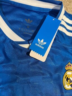 Predam dres Real Madrid CF - Mbappé - 6
